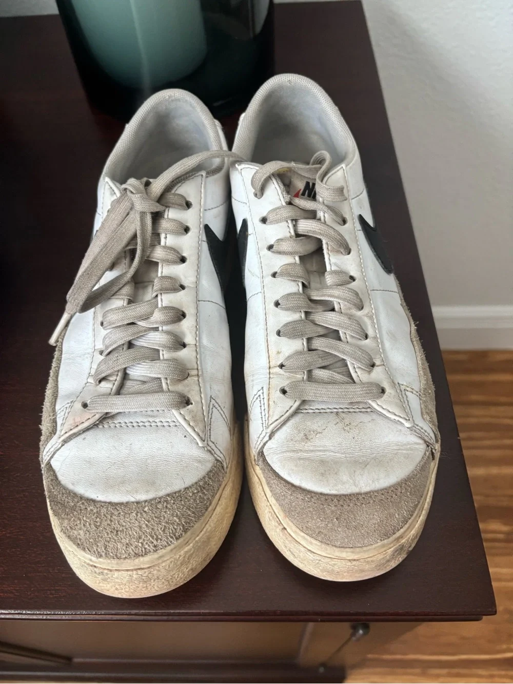 Nike White and Black Low-Top Athletic Sneakers